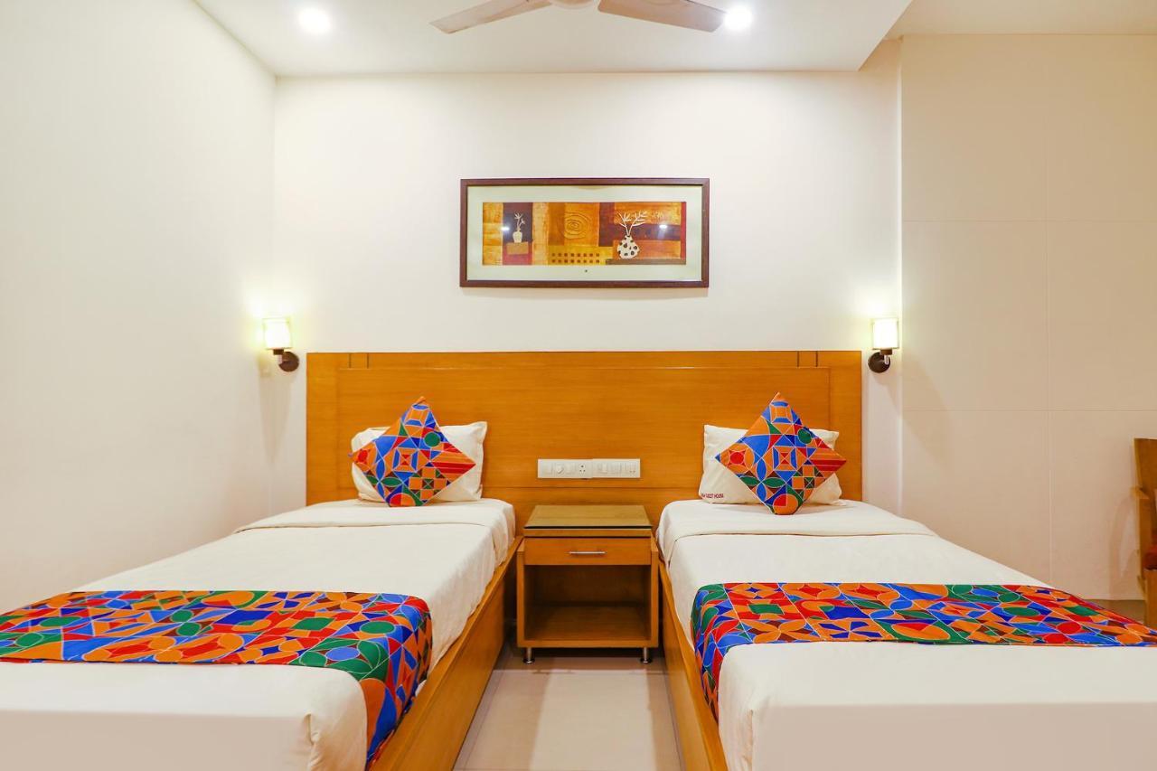 Fabhotel A&M - Nr Lv Prasad Institute, Banjara Hills Hajdarabad Zewnętrze zdjęcie